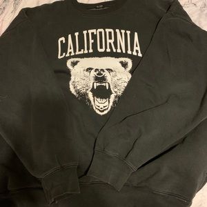 Brandy Melville California bear crewneck